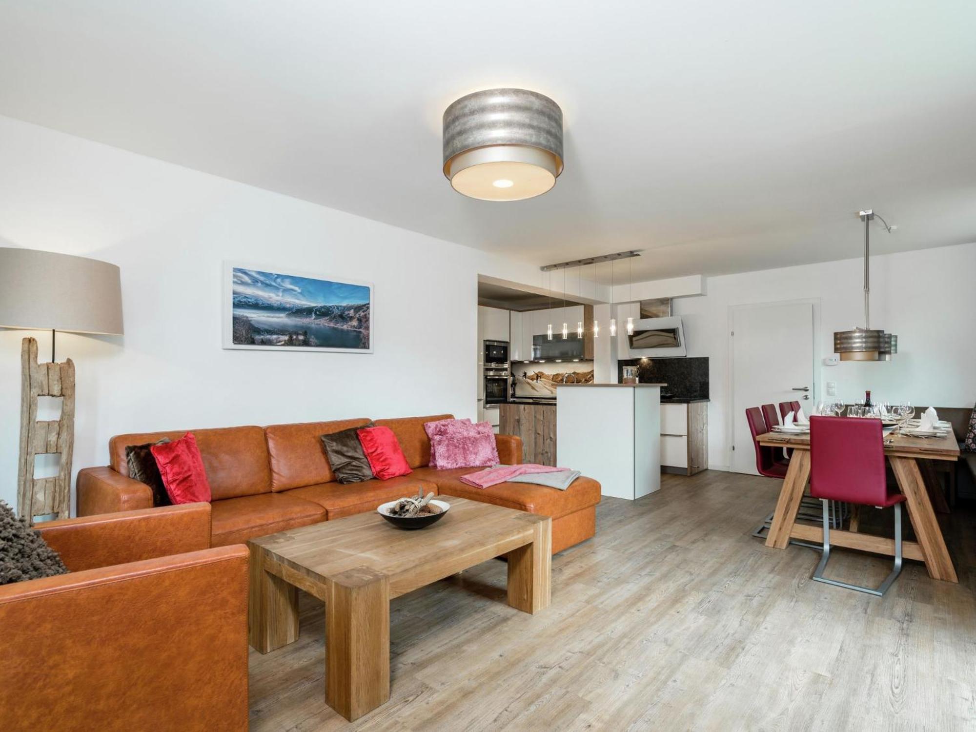 Beautiful Apartment Near Ski Area In Salzburg เซลล์อัมเซ ภายนอก รูปภาพ